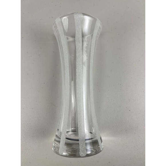 Bormioli Rocco Art Glass 7.5" Etched Vertical Stripes FENCE FLOWER VASE - Picture 6 of 7